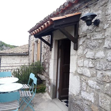 Maison Pierre Et Voute Au Coeur Du Village Balazuc Exterior foto